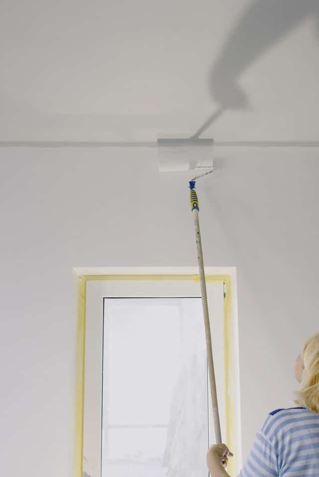 painting bathroom ceiling