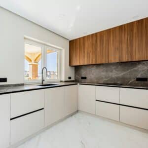 Minimalist Kitchens: How Less Can Be More Functional – Expert Kitchen Design and Fitting, Swansea